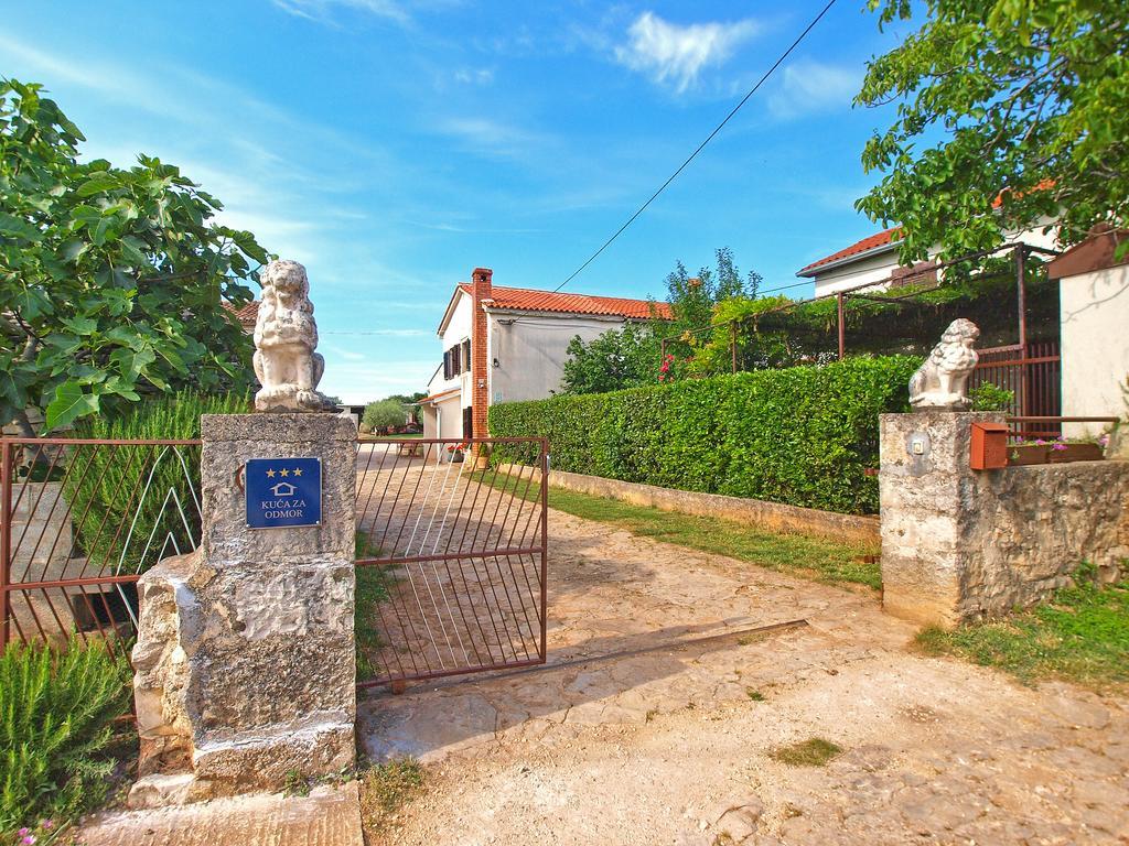Вілла House Monteci 1378 Galizana Екстер'єр фото